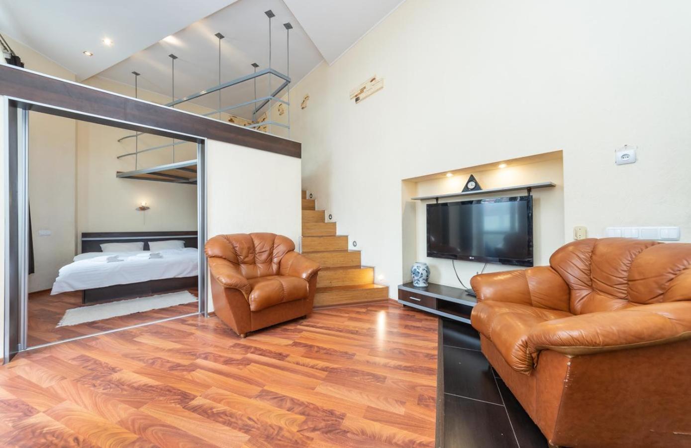Comfortable Apartment On Mikhaylovskiy Lane Kiev Exterior foto