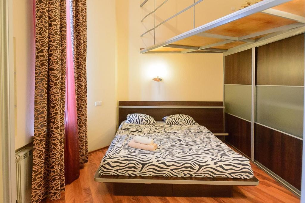 Comfortable Apartment On Mikhaylovskiy Lane Kiev Exterior foto